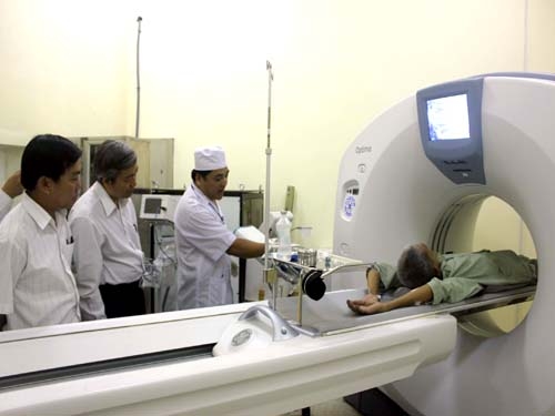  BVĐK Quảng Ngãi đầu tư trang bị máy CT- Scan 64 lát cắt, trị giá 23 tỷ đồng giúp nâng cao chất lượng KCB.