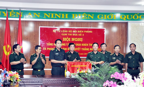  BĐBP Đà Nẵng bàn giao nhiệm vụ Cụm trưởng Cụm thi đua số 3 cho BĐBP Quảng Nam.