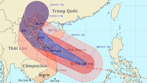  Siêu bão Haiyan sau khi tiếp cận vùng bờ biển các tỉnh Quảng Ngãi - Quảng Trị sẽ đổi hướng chạy dọc miền Trung lên miền Bắc. Thời điểm tâm bão đổ bộ, bão còn mạnh cấp 9-12, giật cấp 13, 14.