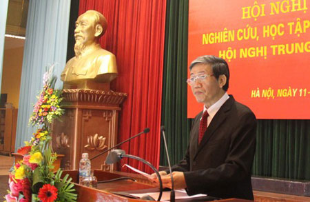 Đồng chí Đinh Thế Huynh phát biểu khai mạc Hội nghị - Ảnh: HH