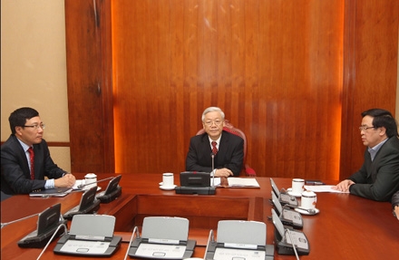 Tổng Bí thư Nguyễn Phú Trọng điện đàm với Tổng Bí thư, Chủ tịch Trung Quốc Tập Cận Bình. Ảnh: Trí Dũng - TTXVN