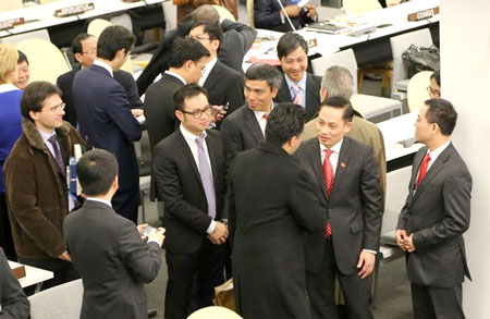 Các nước chúc mừng Việt Nam trúng cử Hội đồng Nhân quyền Liên hợp quốc hôm 12/11 (ảnh: KT)