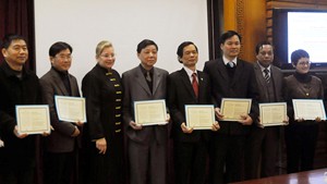 UNESCO trao giải cho Dự án Bảo tồn nhà cổ truyền thống tại Làng cổ Đường Lâm. Ảnh: VGP/Ngọc Ngà