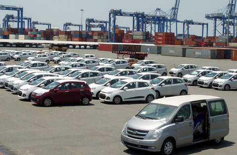 Lượng ô tô nhập khẩu từ Hàn Quốc năm 2014 là 6.050 chiếc, tăng gần 63%