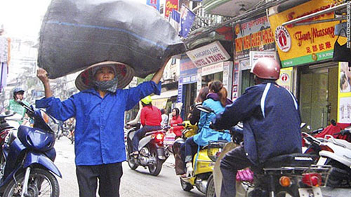 Việt Nam là nước có số ngày nghỉ trung bình ở khu vực Đông Nam Á và ít so với các nước châu Âu. Nguồn: CNN