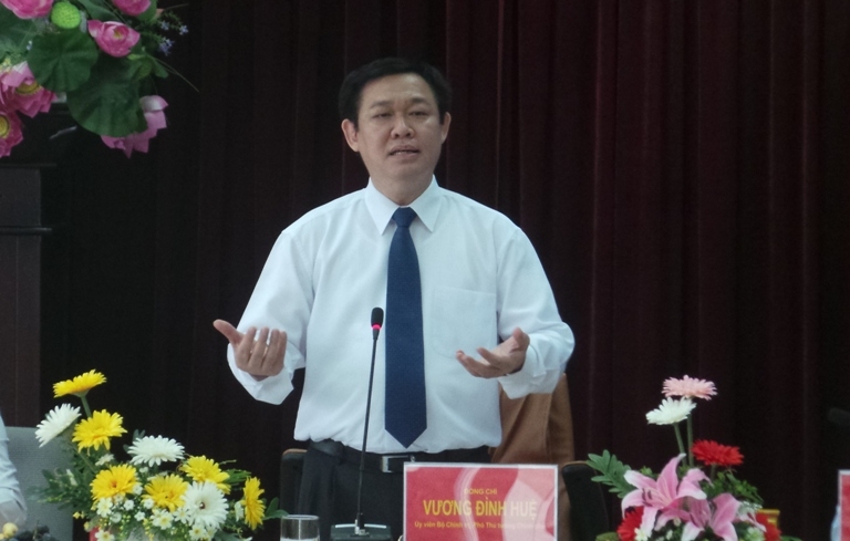 Phó Thủ tướng Vương Đình Huệ yêu cầu các bộ, ngành hoàn thiện và ban hành các văn bản liên quan đến quản lý giá. Ảnh: VGP/Thành Chung