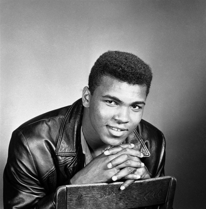 Huyền thoại quyền anh Muhammad Ali phát biểu tại cuộc họp báo ở Chicago vào ngày 25-9-1970 - Ảnh tư liệu của AP