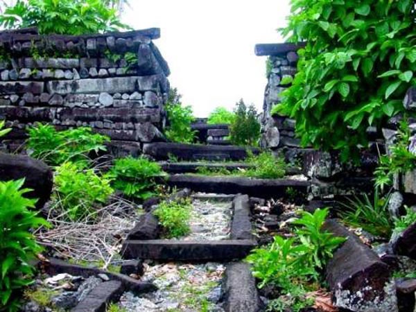 Quang cảnh của thành phố cổ Nan Madol - 