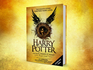  Quyển sách “Harry và đứa trẻ bị nguyền rủa” (Harry Potter and the Cursed child). (ảnh: independent.co.uk).