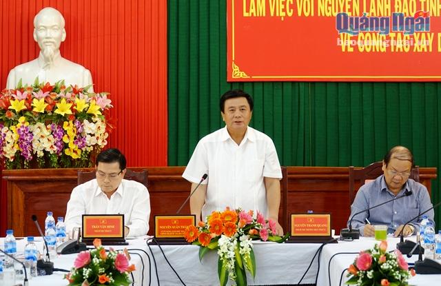 Ủy viên Trung ương Đảng, Giám đốc Học viện chính trị Quốc gia Hồ Chí Minh Nguyễn Xuân Thắng phát biểu tại buổi làm việc