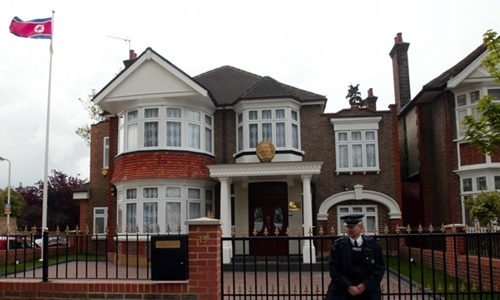 Đại sứ quán Triều Tiên tại London, Anh. (Ảnh: Reuters)