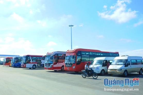 Hoạt động vận tải tại bến xe Quảng Ngãi mới tương đối ổn định.