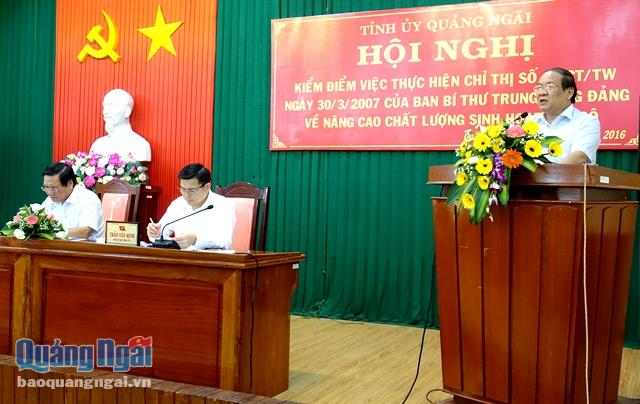 Phó Bí thư Thường trực Tỉnh ủy Nguyễn Thanh Quang phát biểu tại hội nghị