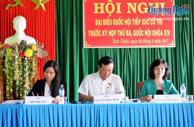 Đoàn Đại biểu Quốc hội tỉnh tiếp xúc cử tri tại xã Tịnh Thiện