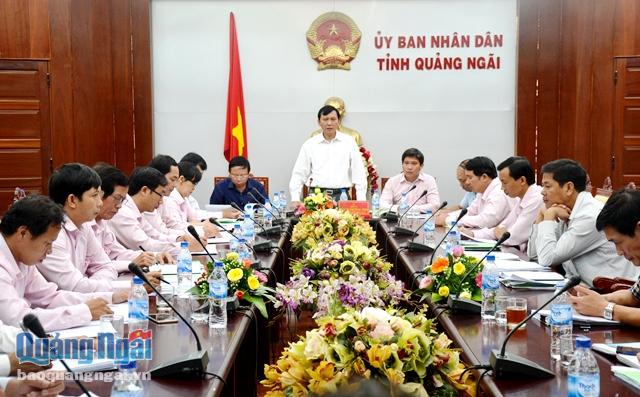 Phó Chủ tịch UBND tỉnh Phạm Trường Thọ phát biểu tại buổi họp