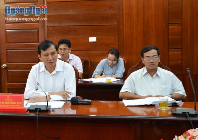 Phó Chủ tịch UBND tỉnh Phạm Trường Thọ phát biểu tại cuộc họp.
