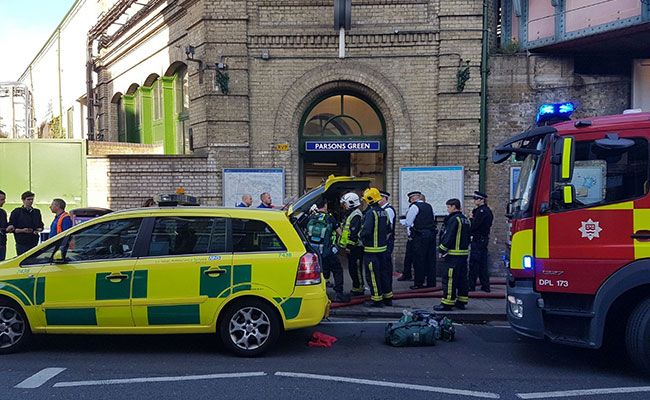 29 hành khách bị thương trong vụ nổ bom trên tàu điện ngầm. Phần lớn các nạn nhân bị bỏng. Ảnh: Reuters
