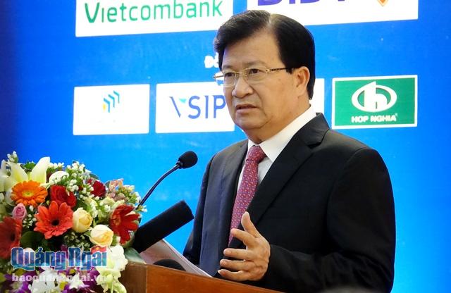 Phó Thủ tướng Chính phủ Trịnh Đình Dũng phát biểu tại hội nghị