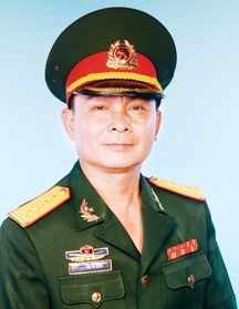 Đại tá, Chính ủy Bộ Chỉ huy quân sự tỉnh Bùi Tá Tuân.