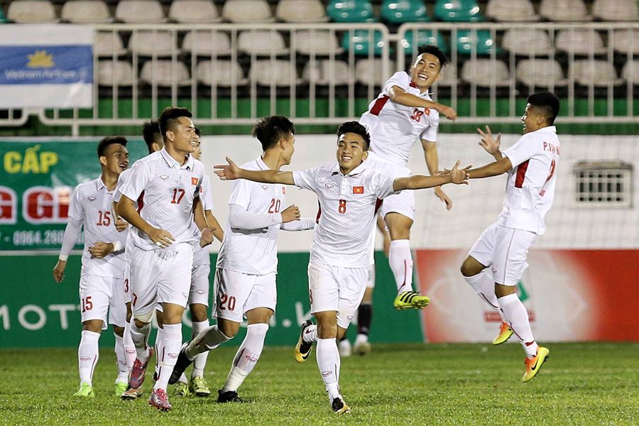 U19 Việt Nam thắng nghẹt thở U19 Seoul ở phút cuối cùng