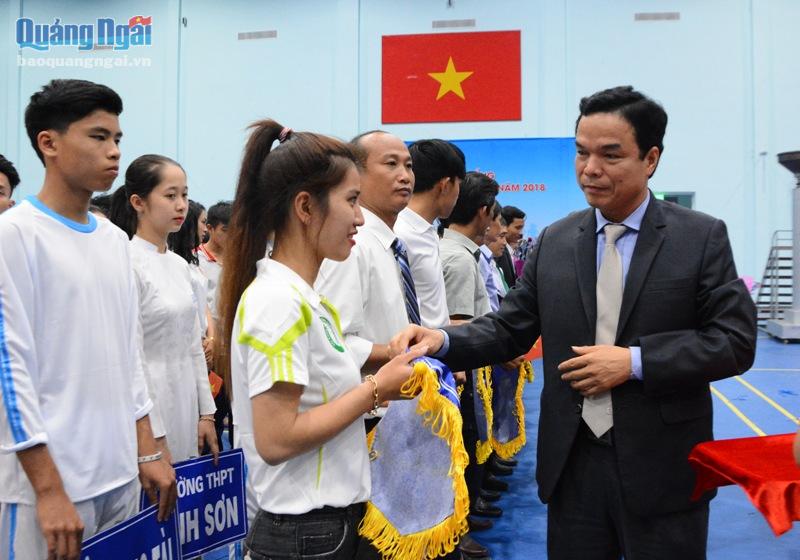 Hơn 2.000 vận động viên tham dự Hội khỏe Phù Đổng tỉnh Quảng Ngãi lần thứ XII năm 2018