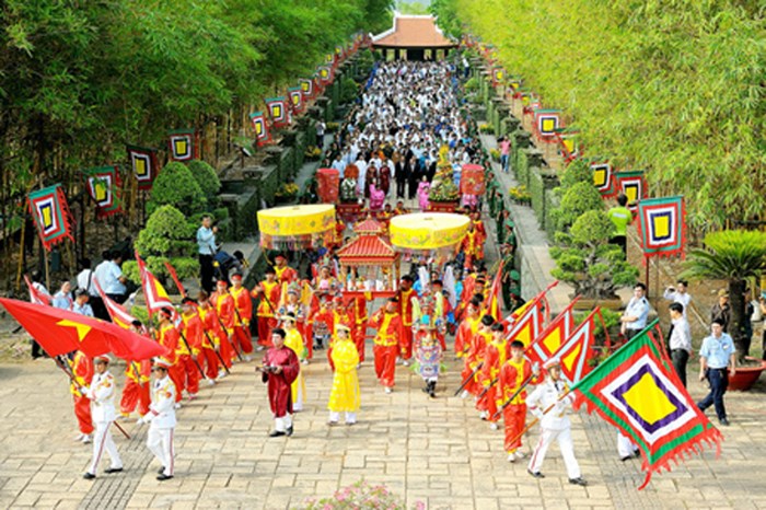 Giỗ Tổ Hùng Vương - Lễ hội Đền Hùng 2017