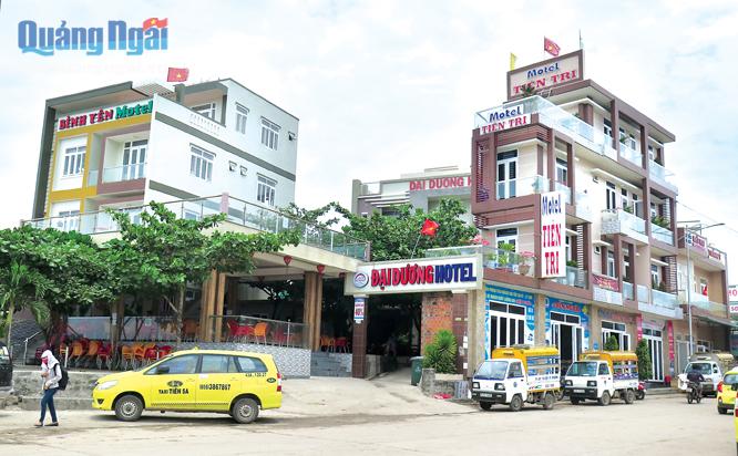 Nhiều khách sạn, nhà nghỉ ở Lý Sơn được đầu tư xây dựng khang trang.