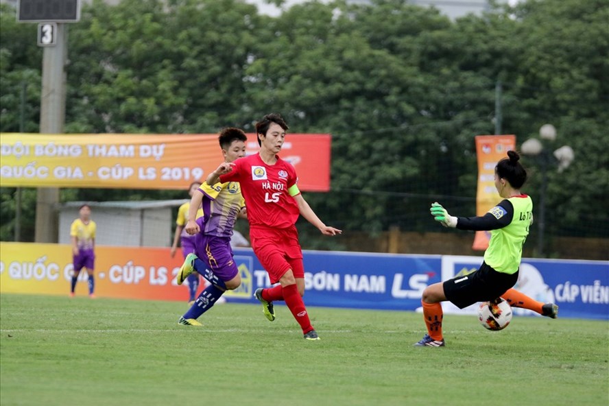  Hải Yến đã ghi 4 bàn thắng cho Hà Nội. Ảnh: Huy Nhân