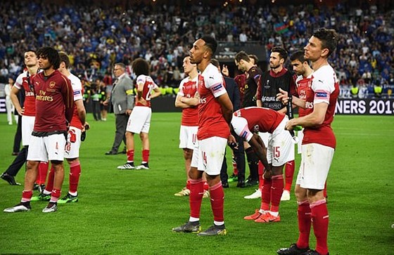 Arsenal thất vọng khi không được dự Champions League mùa tới. Ảnh: Getty Images