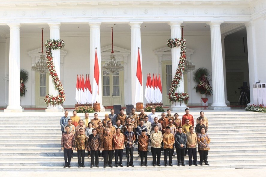 Nội các của Tổng thống Indonesia Joko Widodo nhiệm kỳ 2019-2024 được công bố ngày 23.10. Ảnh: JAKARTA POST % buffered