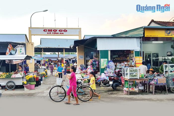 Cái tên chợ Gò xã Tịnh An (TP.Quảng Ngãi) là xuất phát từ việc khu vực xây dựng chợ là gò đất có rất nhiều cây dúi mọc xanh um.       