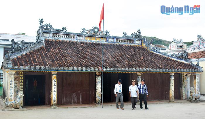 Huyện Lý Sơn nỗ lực bảo tồn các di sản văn hóa, địa chất.  Trong ảnh: Di tích văn hóa đình làng An Hải. 