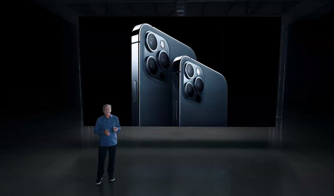 CEO Apple Tim Cook xuất hiện đầu tiên trong buổi ra mắt iPhone 12 mới
