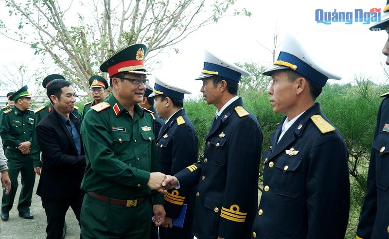 Thiếu tướng Cao Phi Hùng, Phó Tư lệnh Quân khu 5 thăm, kiểm tra công tác SSCĐ tai Trạm Ra đa 550