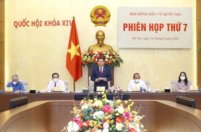 Phiên họp thứ 7 Hội đồng Bầu cử quốc gia. Ảnh: VGP/Lê Sơn.