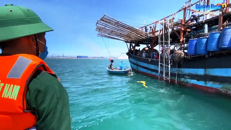 Video: Ngư dân ngắt kết nối hành trình phải cách ly và tự trả phí