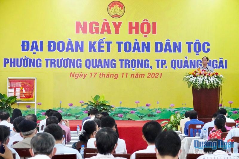 Phó  Chủ tịch Quốc hội Trần Quang Phương phát biểu tại ngày hội