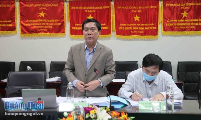 Phó Chủ tịch HĐND tỉnh Nguyễn Tấn Đức phát biểu tại buổi nghiệm thu.