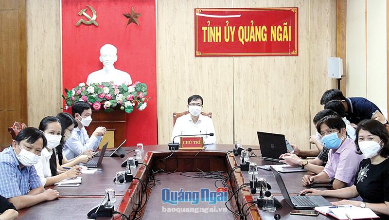 Phát huy tư tưởng Hồ Chí Minh trong xây dựng Đảng
