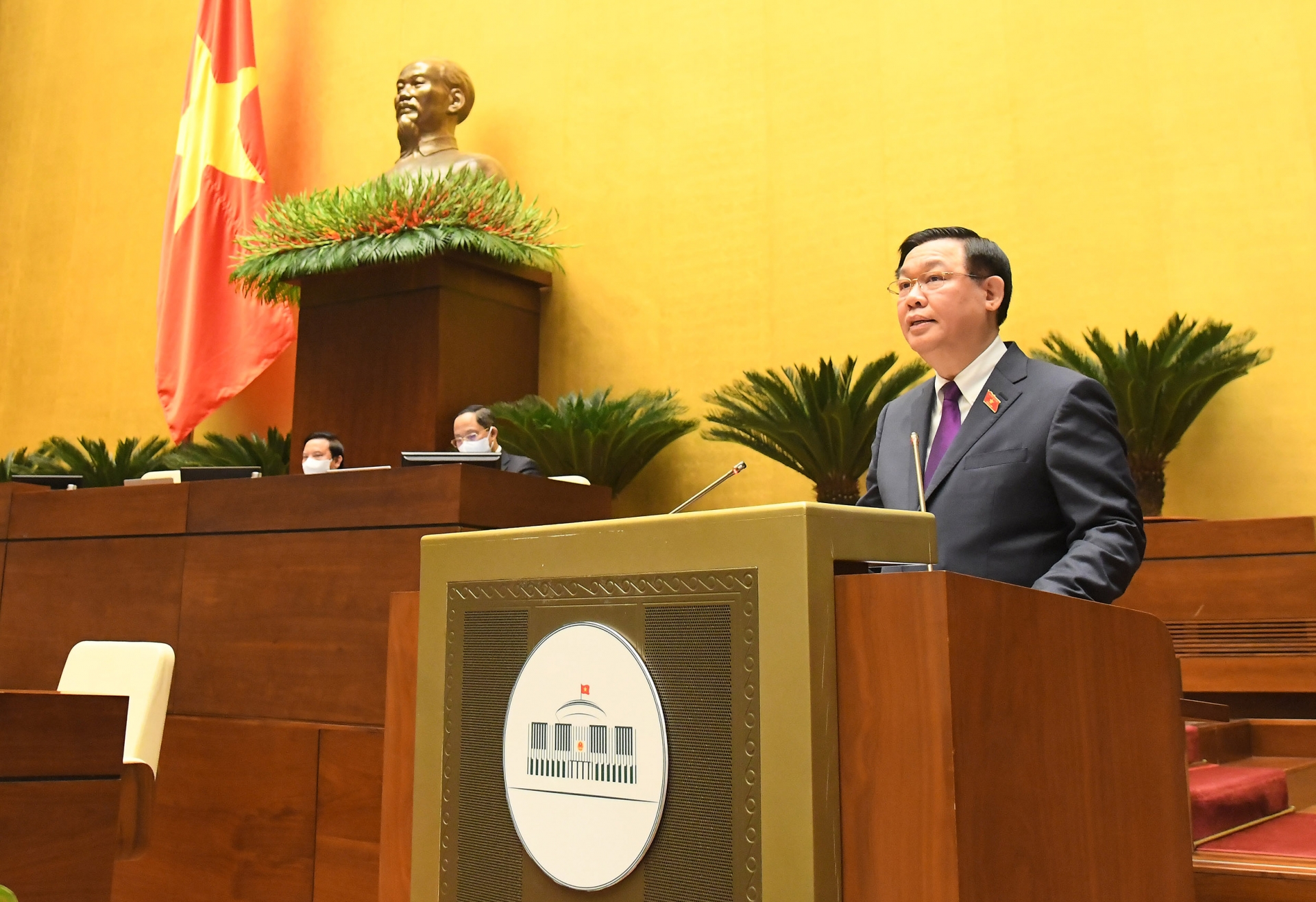 Uỷ viên Bộ Chính trị, Chủ tịch Quốc hội Vương Đình Huệ phát biểu khai mạc kỳ họp