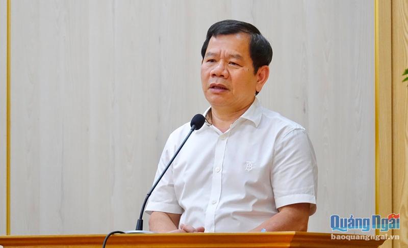 , Chủ tịch UBND tỉnh, Chỉ huy trưởng Trung tâm Chỉ huy phòng, chống dịch bệnh Covid-19 tỉnh Đặng Văn Minh phát biểu tại kết luận cuộc họp.