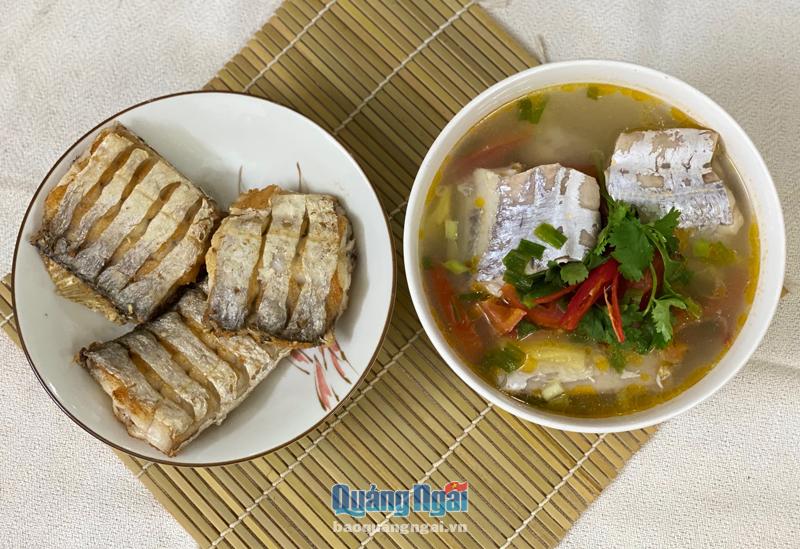Món canh cá hố nấu ngọt và cá hố chiên giòn rất hấp dẫn cho bữa cơm nhà. Ảnh: Thiên Di
