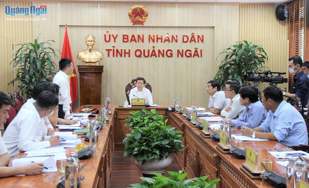 Quang cảnh buổi làm việc giữa UBND tỉnh với Tổng công ty Đầu tư phát triển đường cao tốc Việt Nam (VEC).