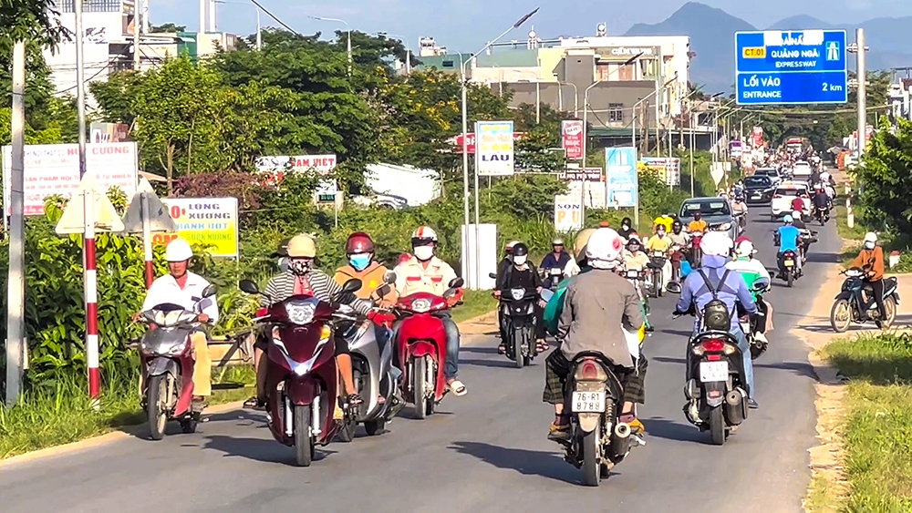 Video: Cấp thiết nâng cấp Quốc lộ 24B nối cao tốc Đà Nẵng – Quảng Ngãi