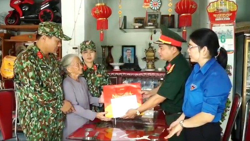 Video: Tri ân, phụng dưỡng Mẹ Việt Nam Anh hùng