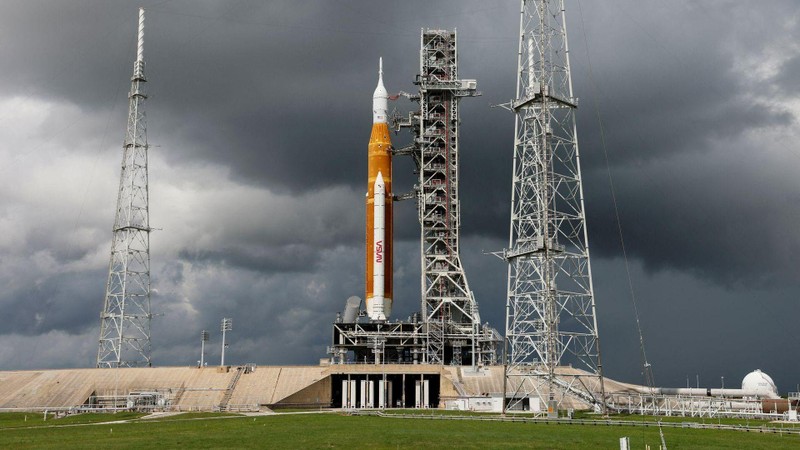 NASA tiếp tục hoãn kế hoạch phóng tàu vũ trụ Orion lên Mặt trăng