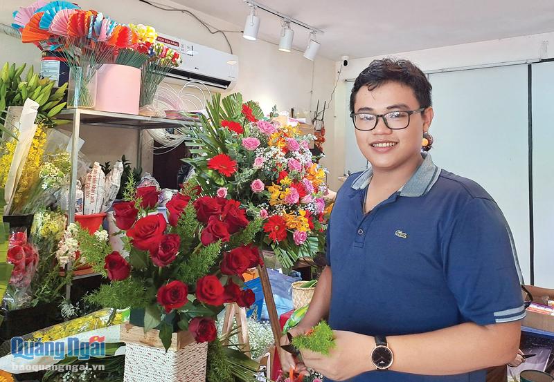 Cửa hàng hoa của anh Phan Thanh Khải, ở tổ 4, phường Trần Hưng Đạo (TP.Quảng Ngãi). 