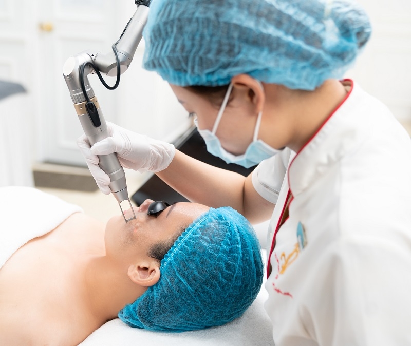 Ứng dụng công nghệ Laser Iris vào quá trình điều trị nám