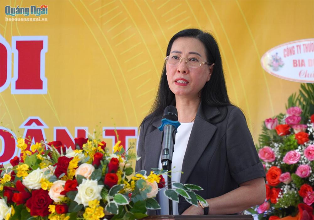 Ủy viên Trung ương Đảng, Bí thử Tỉnh ủy, Chủ tịch HĐND tỉnh Bùi Thị Quỳnh Vân phát biểu tại Ngày 