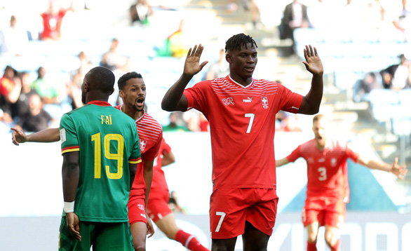 Embolo ghi bàn thắng duy nhất cho Thụy Sĩ - Ảnh: REUTERS